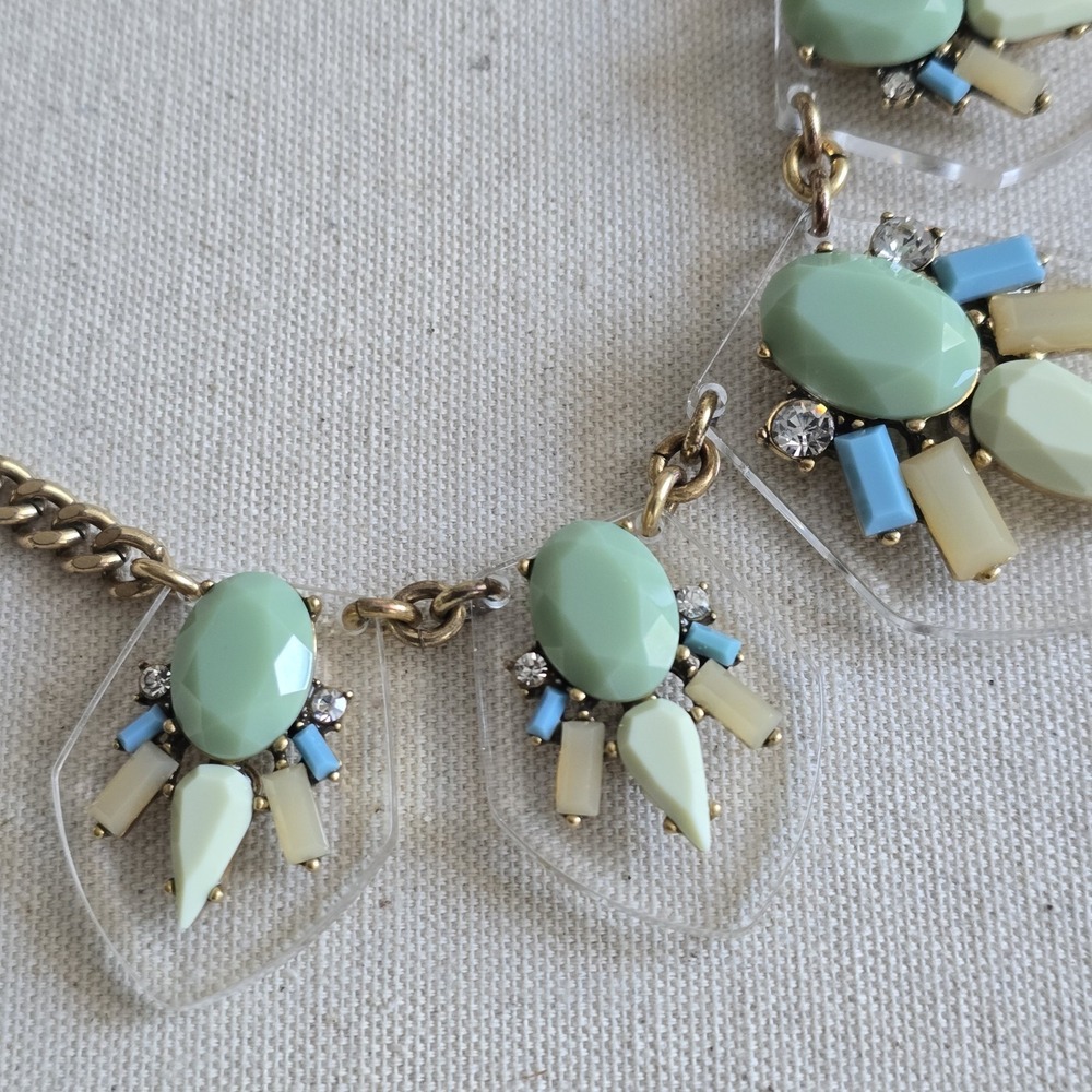 J.Crew Statement Necklace Mint Green‎ Blue Beige Crystal Faceted Resin Gold Tone - Picture 7 of 11
